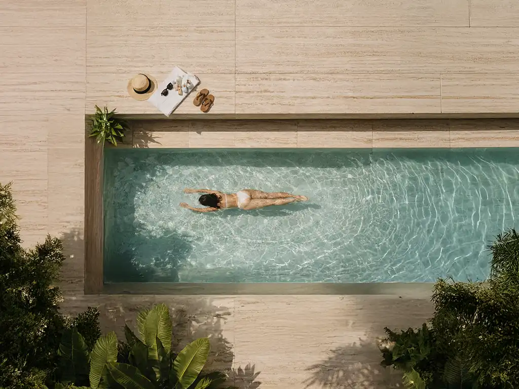 Oceanfront Infinity Pool