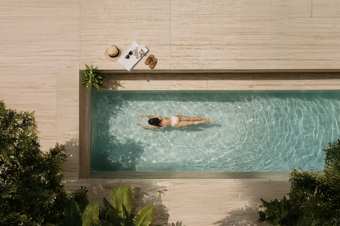 Oceanfront Infinity Pool